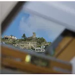 Hotel Lara