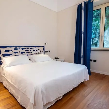 Lara Hotel