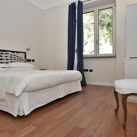 Hotel Lara 3*