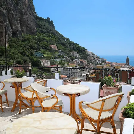 Lara Hotel Amalfi