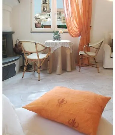 Lara Готель 3*